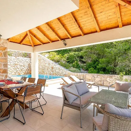 5 Bedroom Cozy In * Prizba