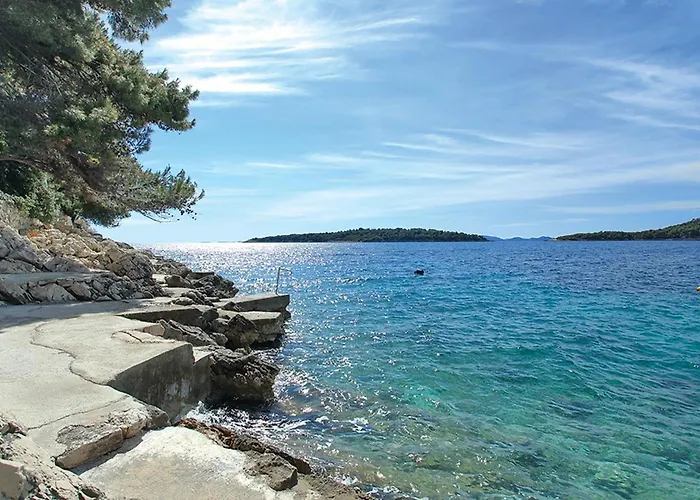 בית נופש 5 Bedroom Cozy In